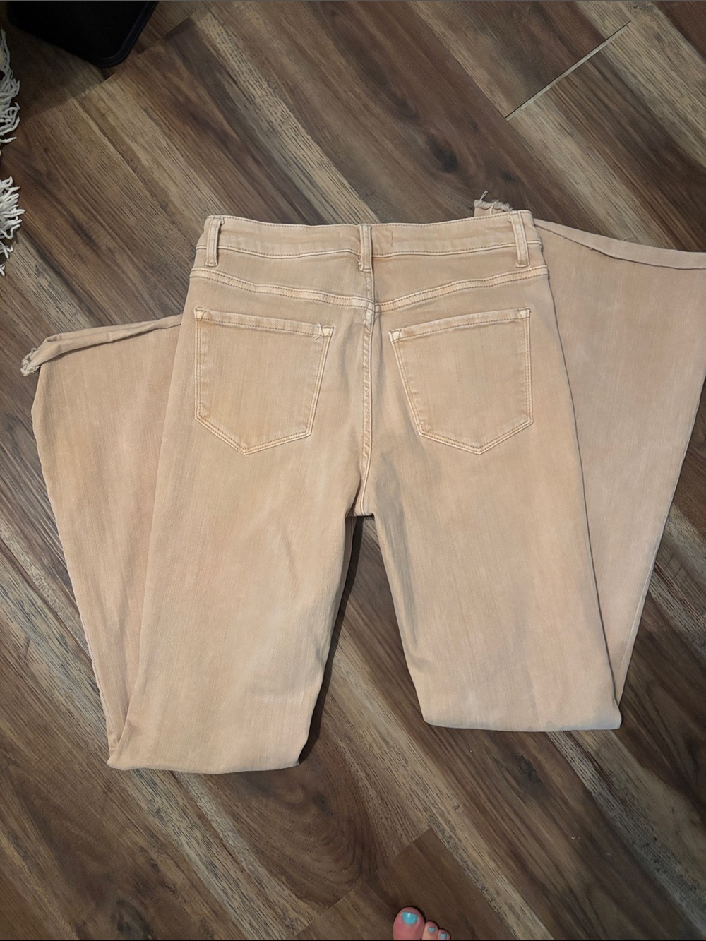 High-Rise Wide Leg Flared Jeans in Light Tan with Knee Distressing - Picture 3 of 3